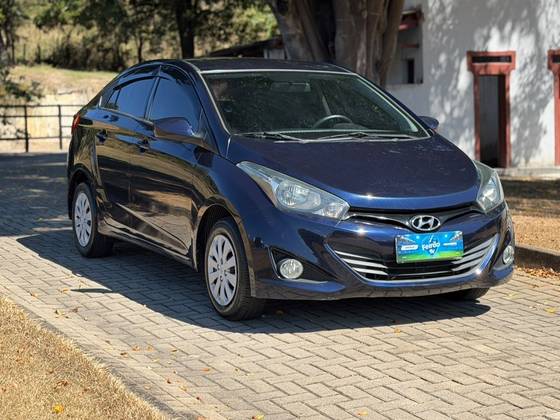 HYUNDAI HB20S 1.6 COMFORT PLUS 16V FLEX 4P MANUAL HYUNDAI HB20S 1.6 COMFORT PLUS 16V FLEX 4P MANUAL